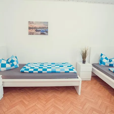 Ξενοδοχείο Auberge Leipzig 2*