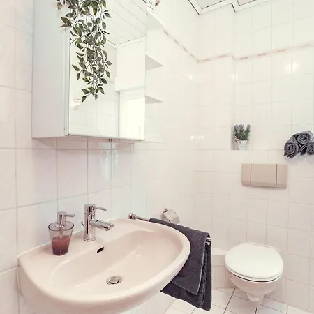 Auberge Leipzig מלון 2*